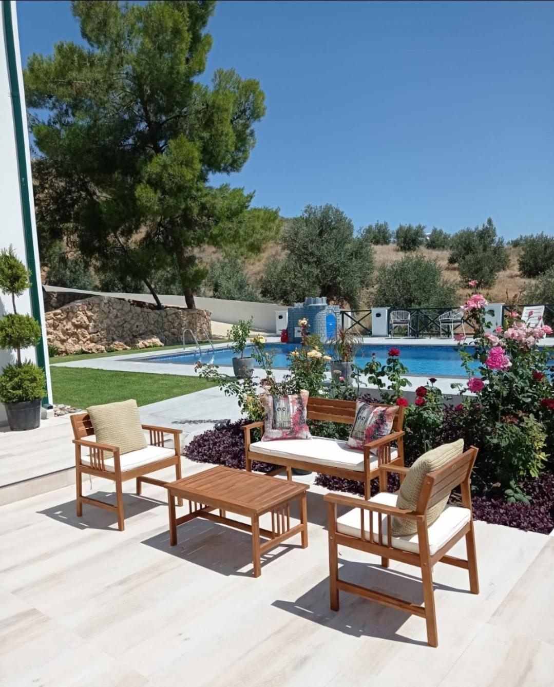 Dervise Mehmet Guest House Lefka  Ngoại thất bức ảnh
